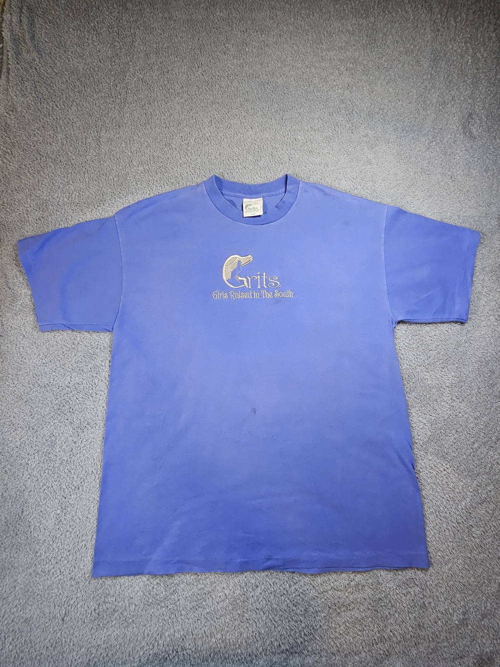 Vintage 90s Grits Girls Raised In The South Embroidered Blue Tee Shirt